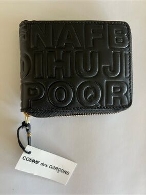 New Comme des Garcons Embossed Leather Zip Wallet